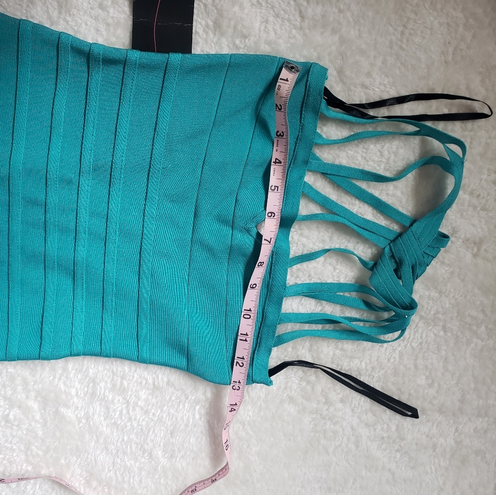 Green bebe dress - Picture 4 of 7